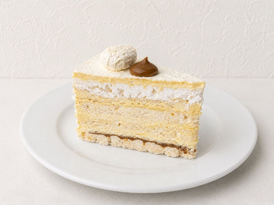 Torta Merengue Lucuma porcion